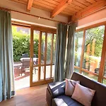 Haus 16 Im Ferienpark, Natur, Abenteuer Und Entspannung Fuer Unvergessliche Urlaubstage Tatil Evi Nieheim