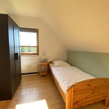 Haus 16 Im Ferienpark, Natur, Abenteuer Und Entspannung Fuer Unvergessliche Urlaubstage بيت للعطل